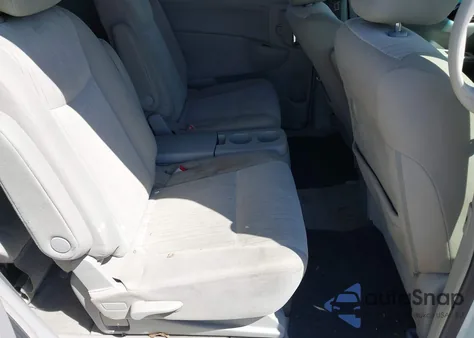 2014 Nissan Quest Sv z USA, uszkodzony, nr VIN JN8AE2KP6E9107086